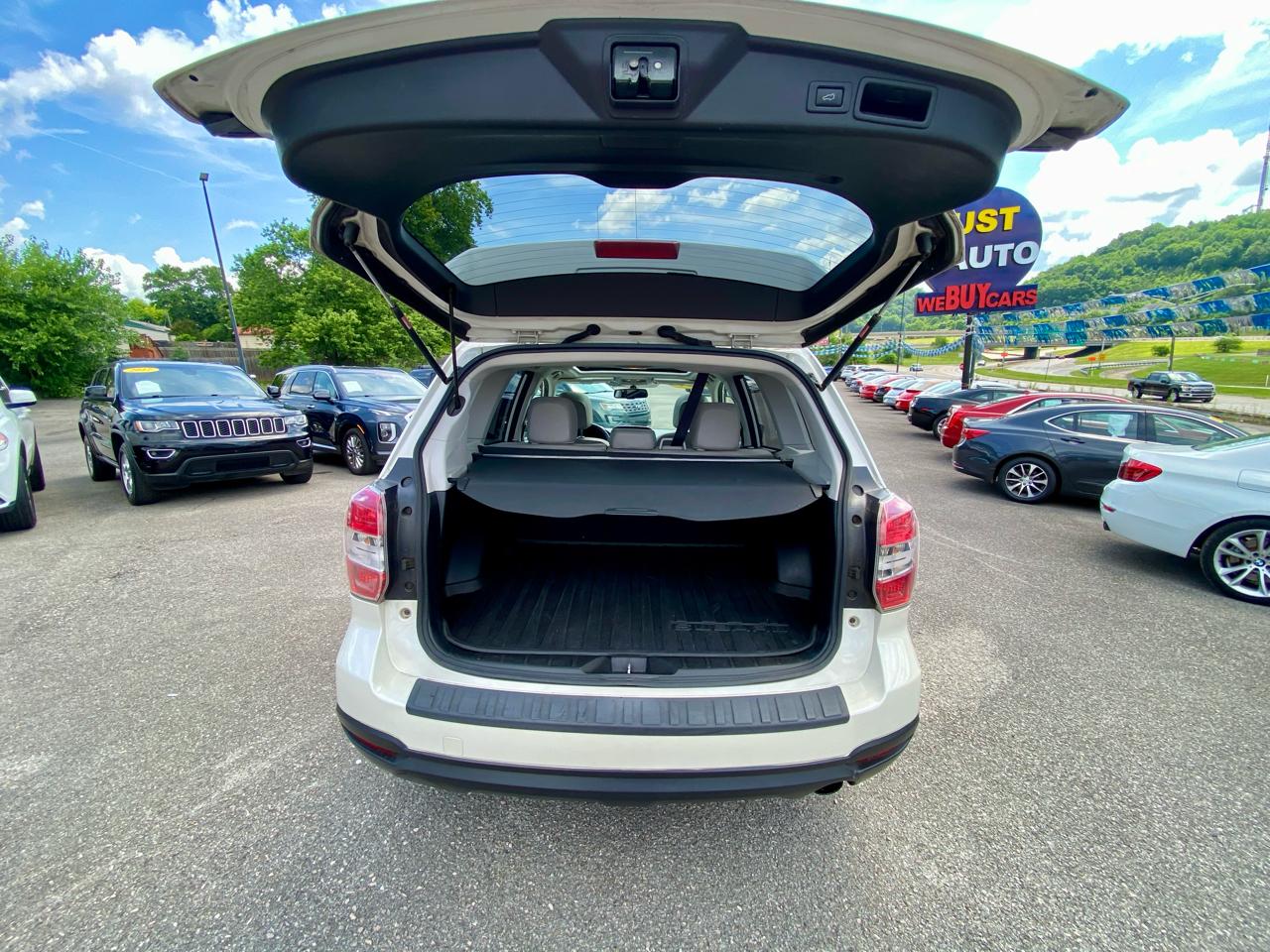 Subaru Forester 4dr Auto 2.5i Limited PZEV 2014