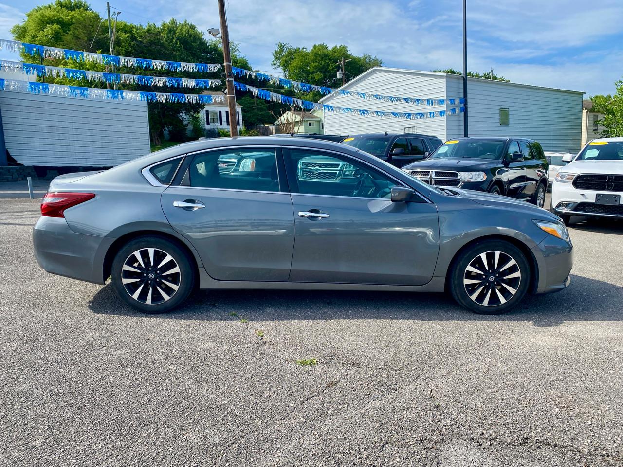 Nissan Altima 2.5 SV Sedan 2018
