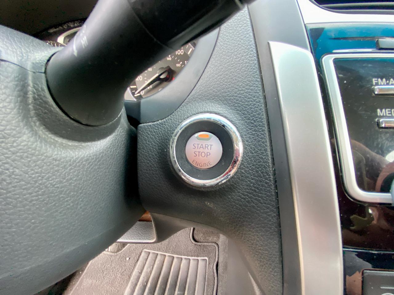 Nissan Altima 2.5 SV Sedan 2018