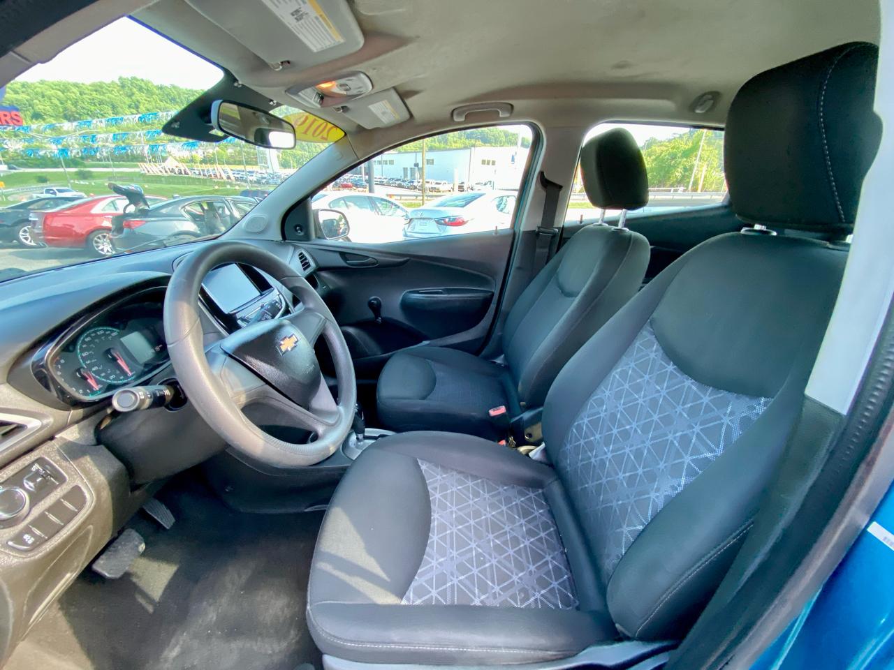 Chevrolet Spark 4dr HB CVT LS 2019