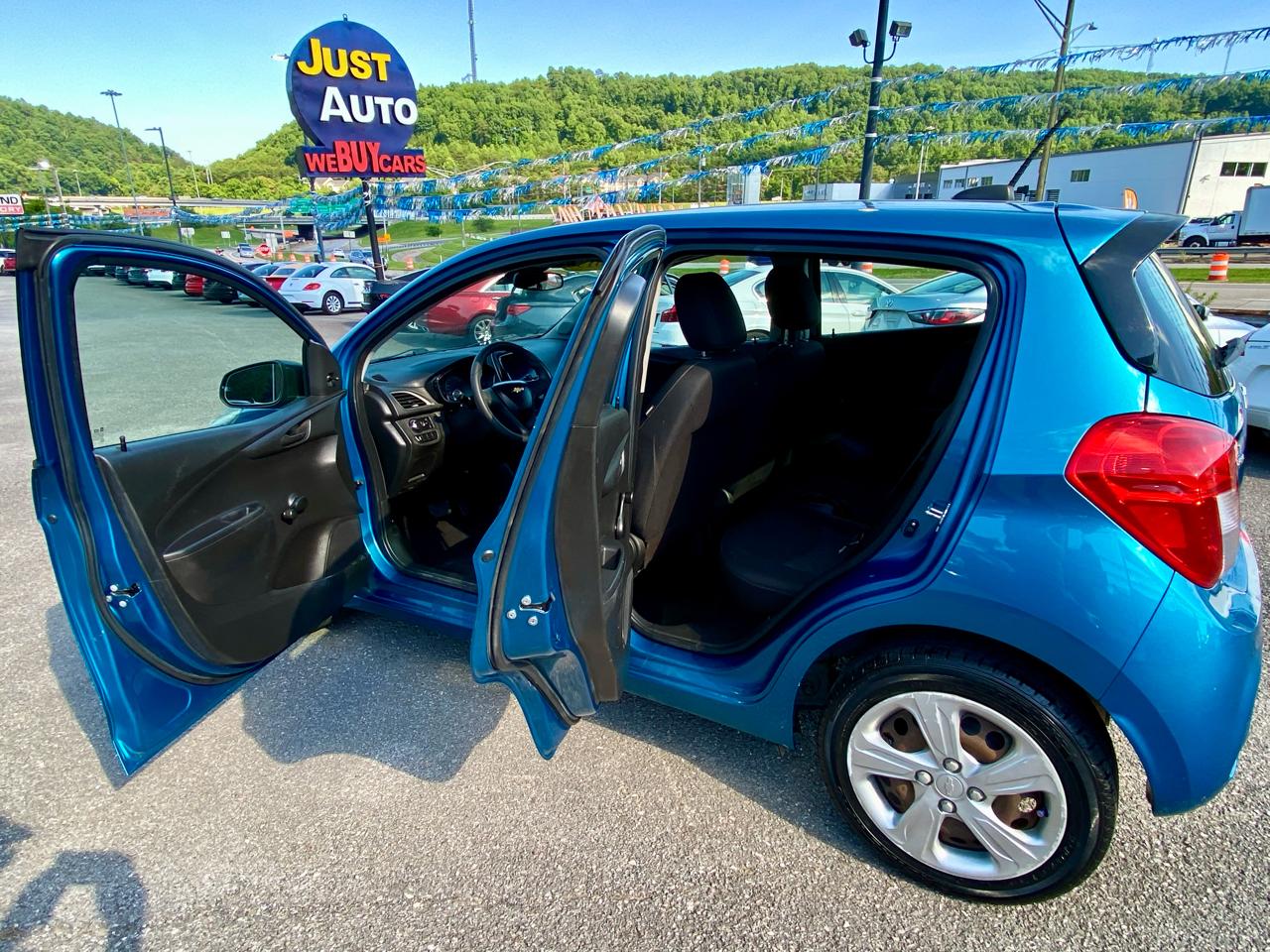 Chevrolet Spark 4dr HB CVT LS 2019