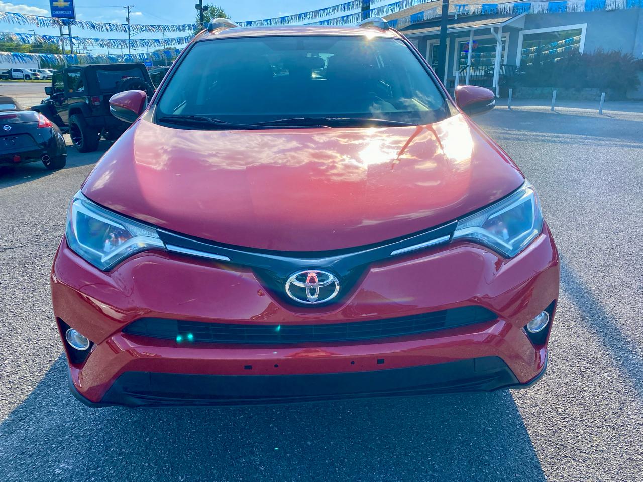 Toyota RAV4 FWD 4dr XLE (Natl) 2016