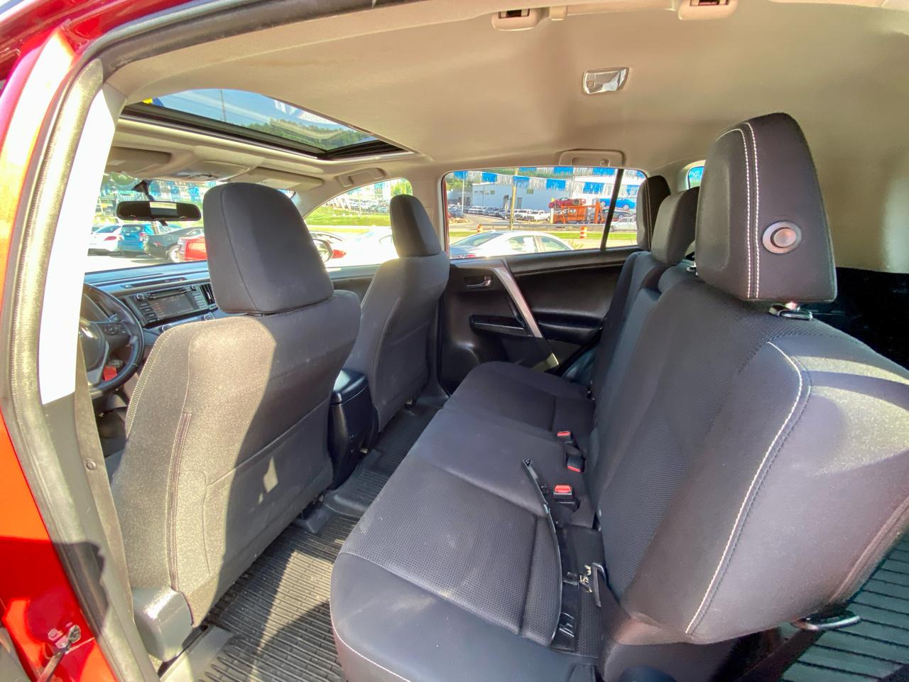 Toyota RAV4 FWD 4dr XLE (Natl) 2016