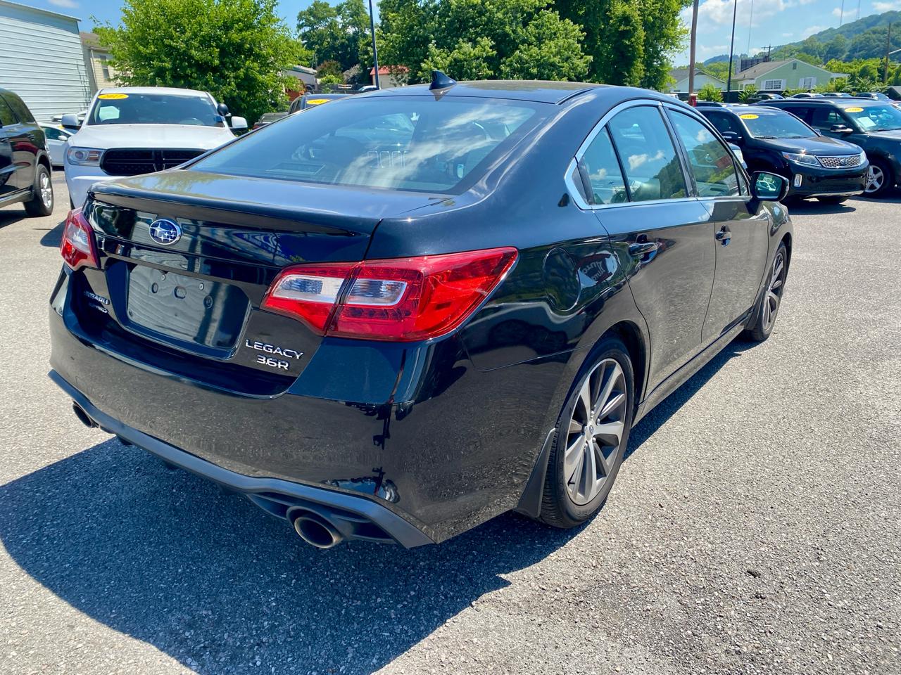 Subaru Legacy 3.6R Limited 2018