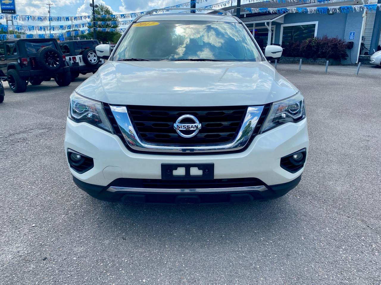 Nissan Pathfinder 4x4 Platinum 2017
