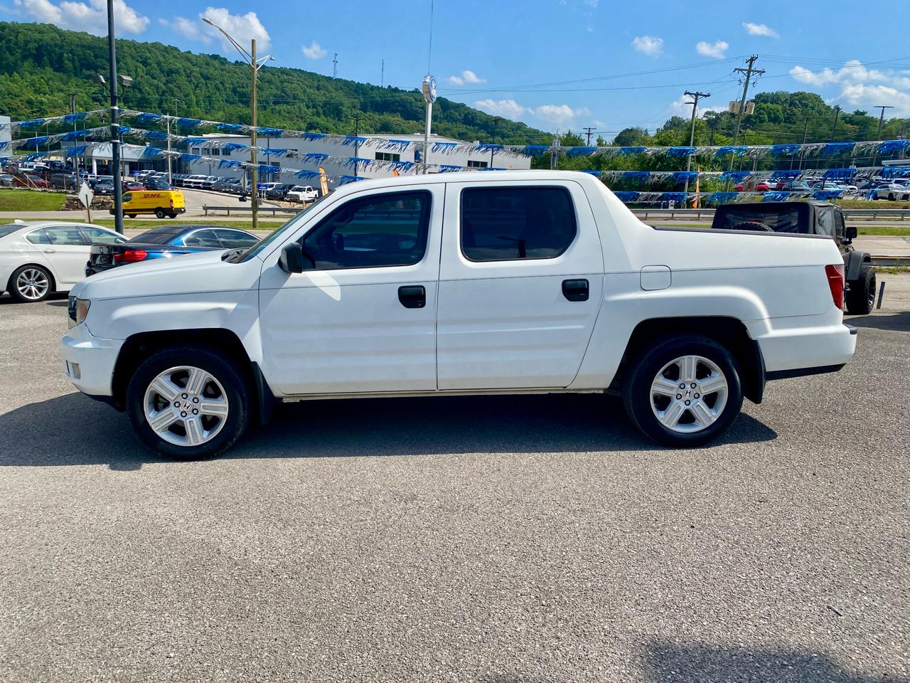 Honda Ridgeline 4WD Crew Cab RT 2009