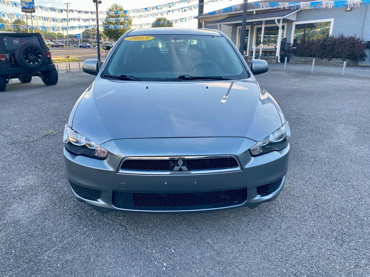 Mitsubishi Lancer 4dr Sdn Man ES FWD 2013
