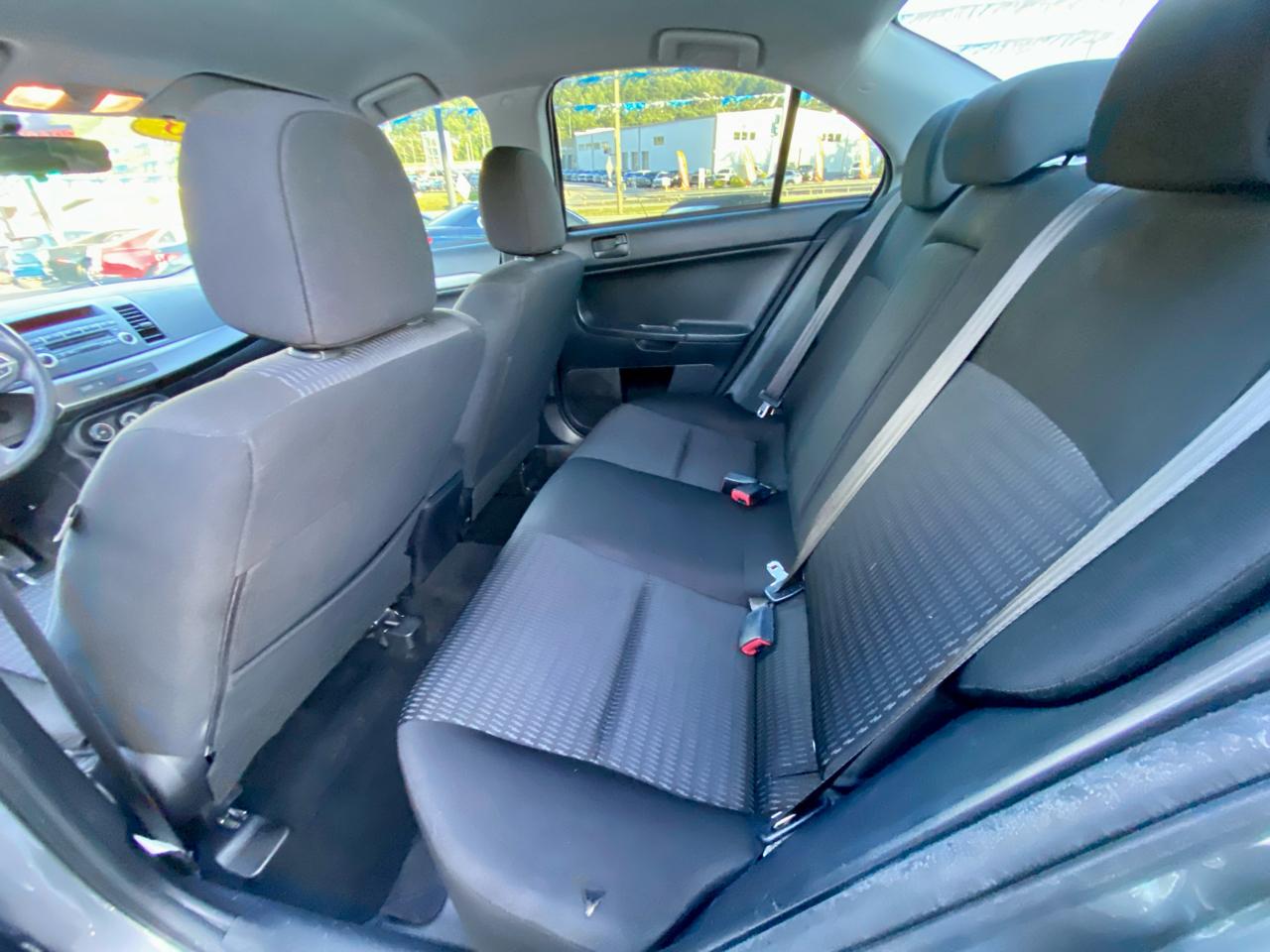 Mitsubishi Lancer 4dr Sdn Man ES FWD 2013