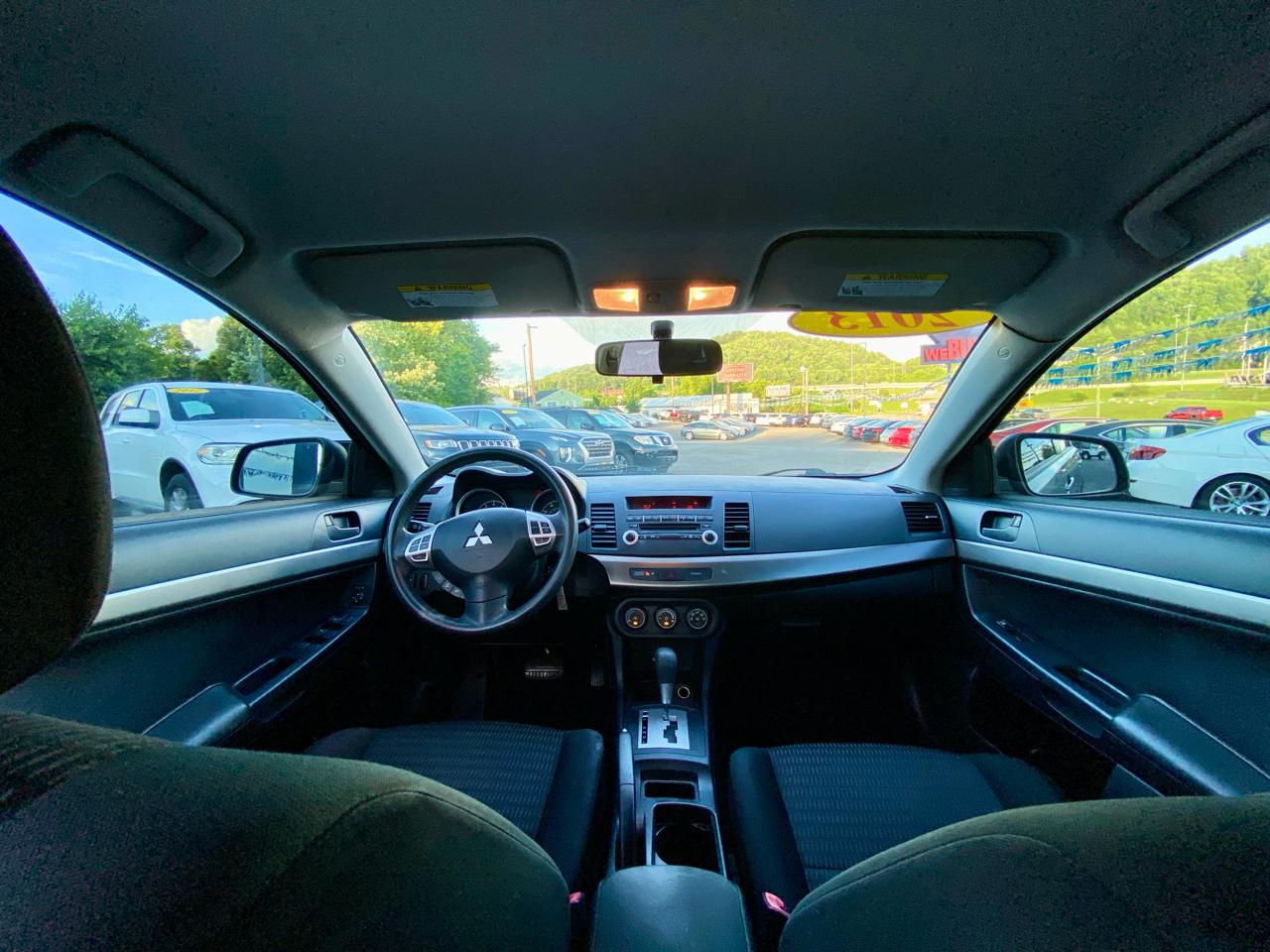 Mitsubishi Lancer 4dr Sdn Man ES FWD 2013