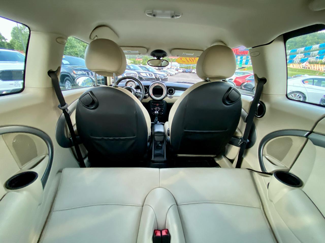 MINI Cooper Clubman 2dr Cpe 2012