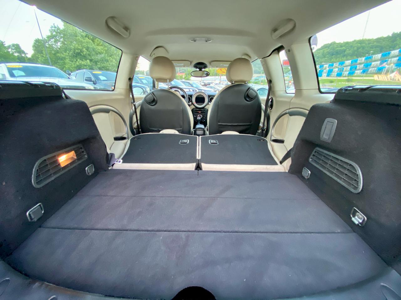 MINI Cooper Clubman 2dr Cpe 2012
