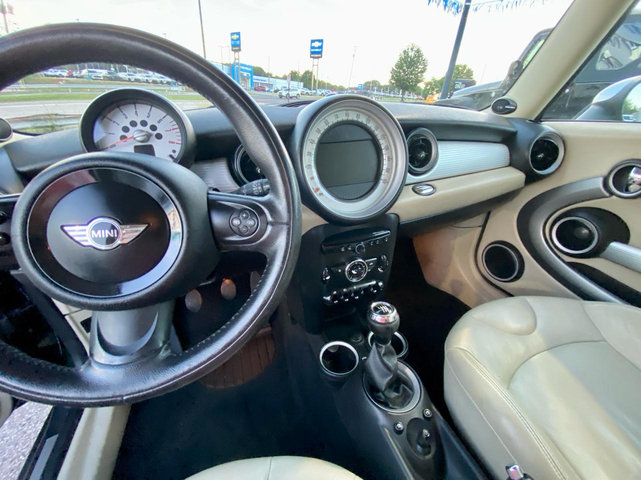 MINI Cooper Clubman 2dr Cpe 2012