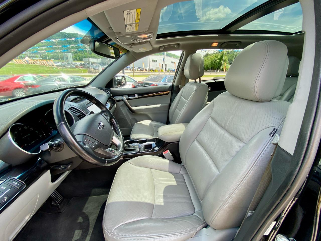 Kia Sorento AWD 4dr V6 SX 2015