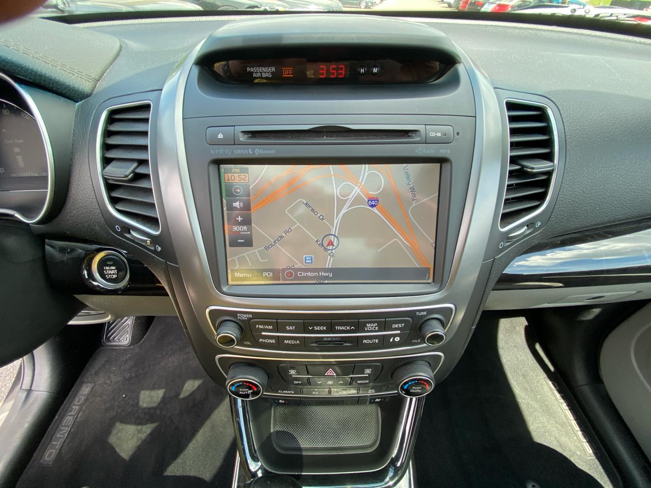 Kia Sorento AWD 4dr V6 SX 2015