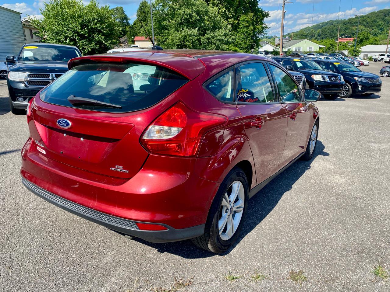 Ford Focus 5dr HB SE 2014