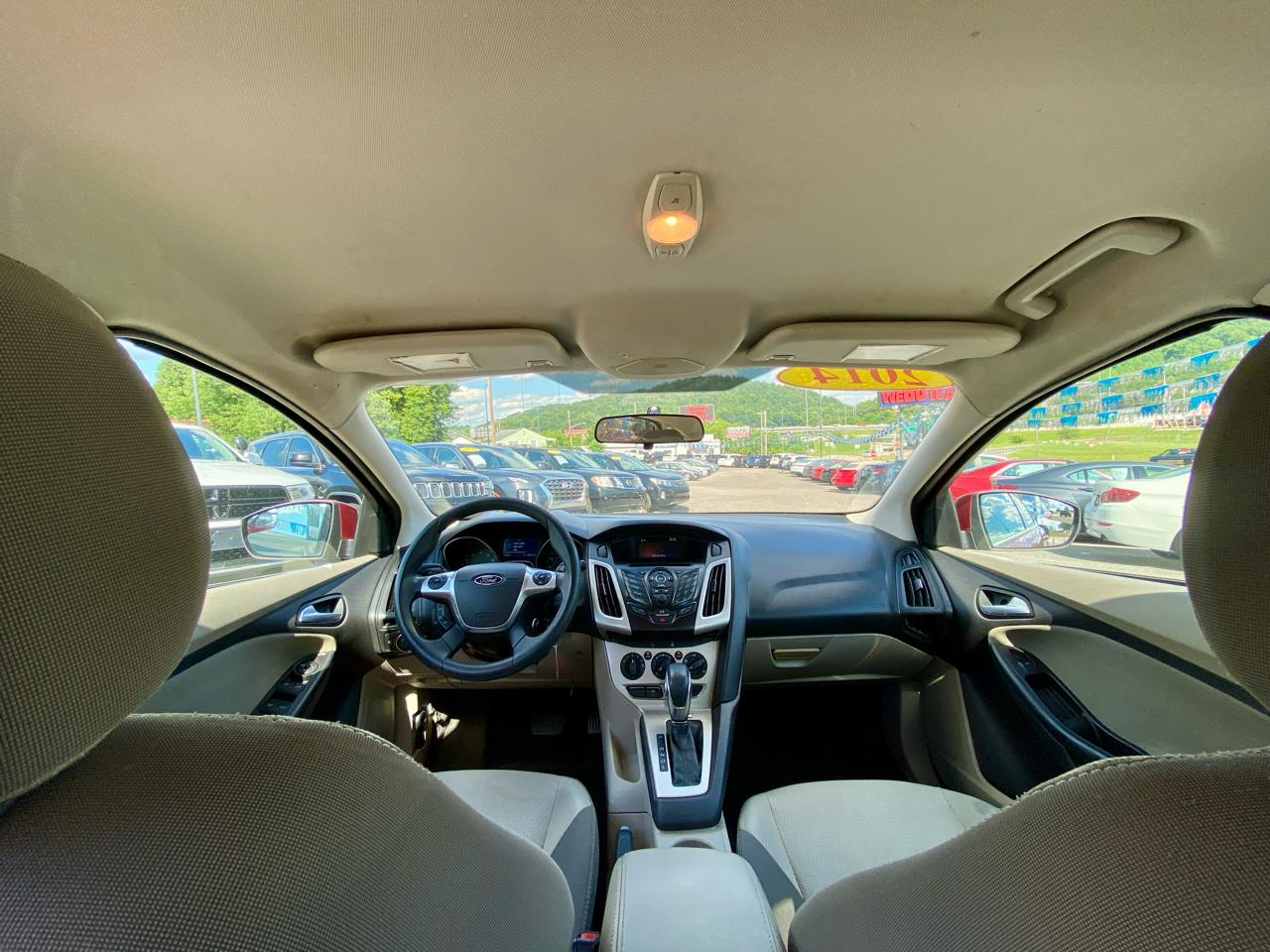 Ford Focus 5dr HB SE 2014