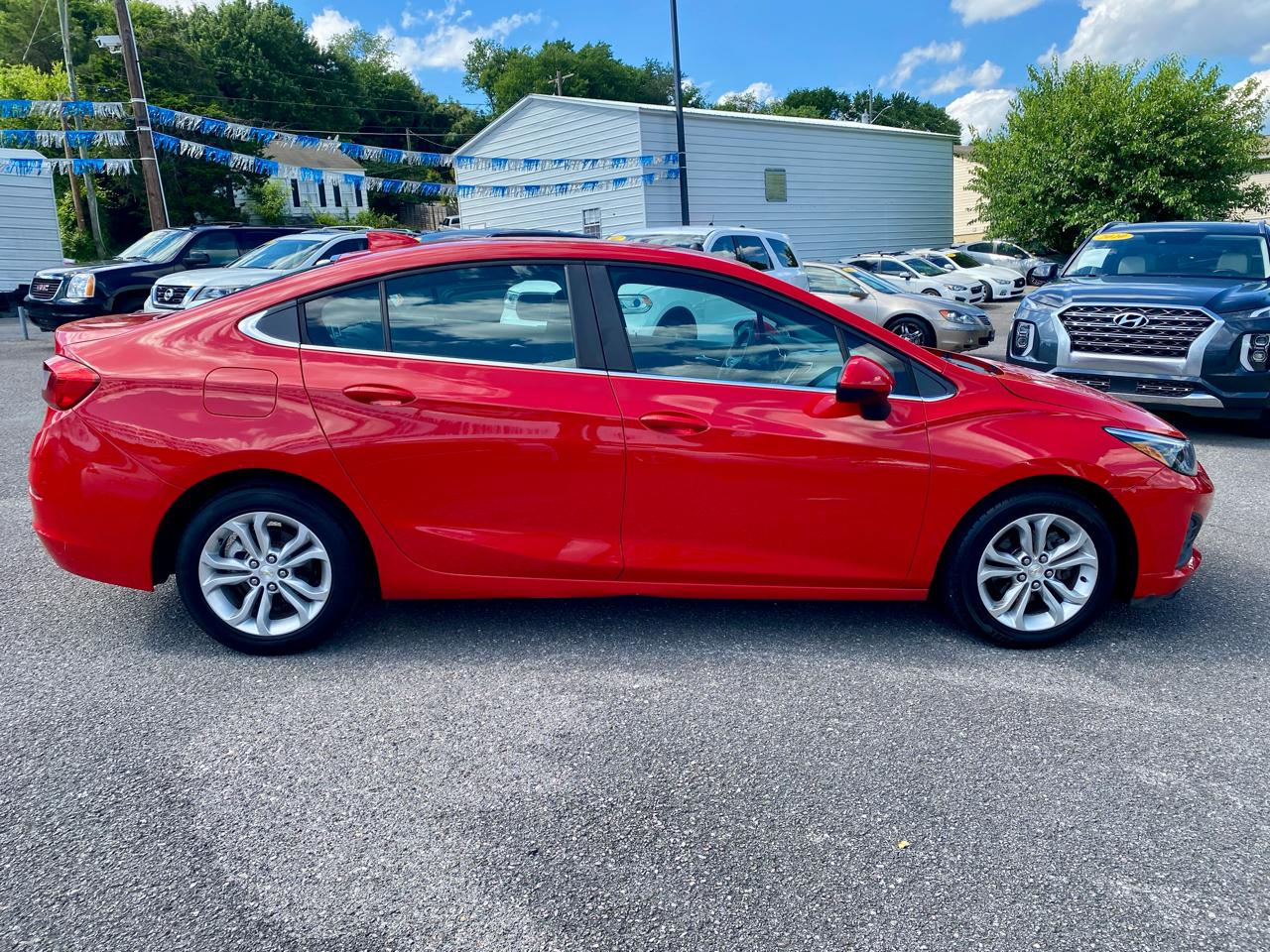Chevrolet Cruze 4dr Sdn LT 2019