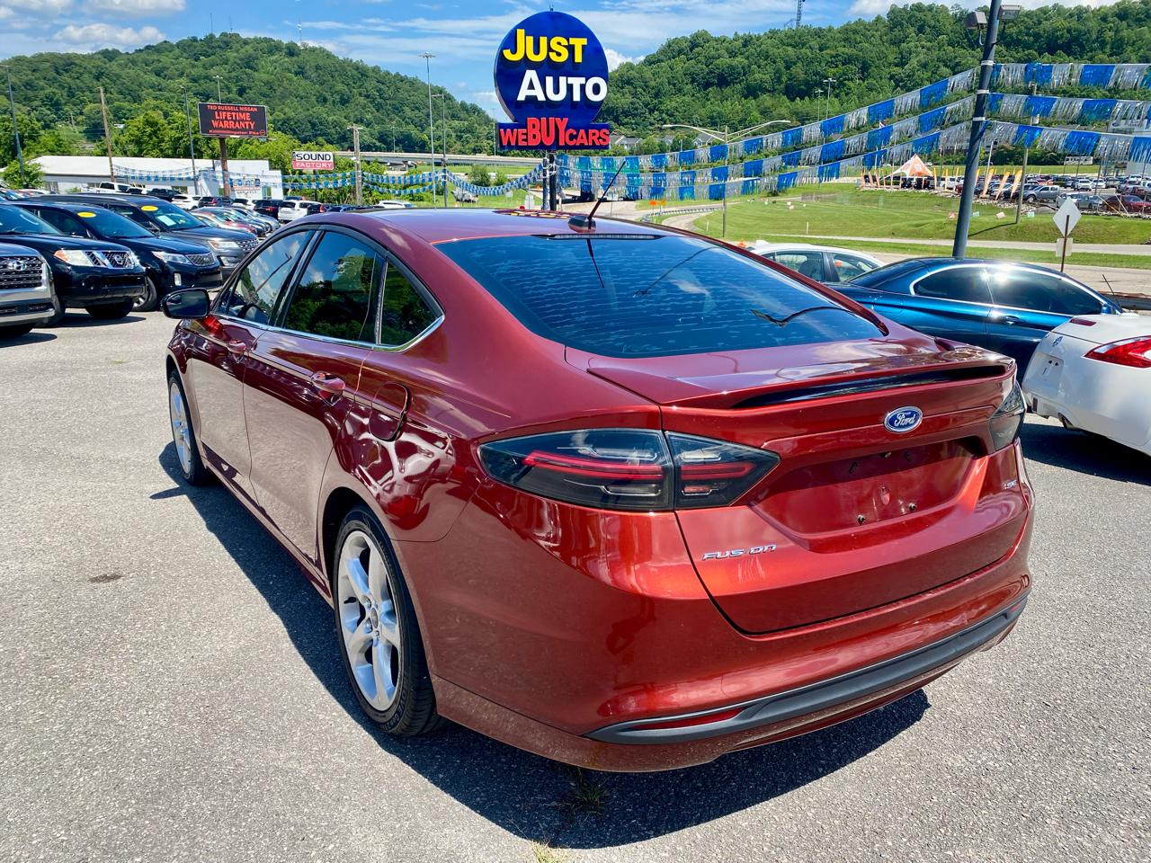 Ford Fusion 4dr Sdn SE FWD 2014
