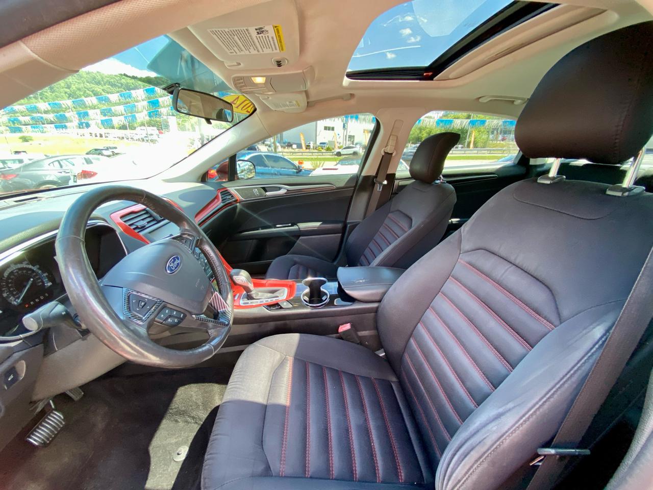 Ford Fusion 4dr Sdn SE FWD 2014