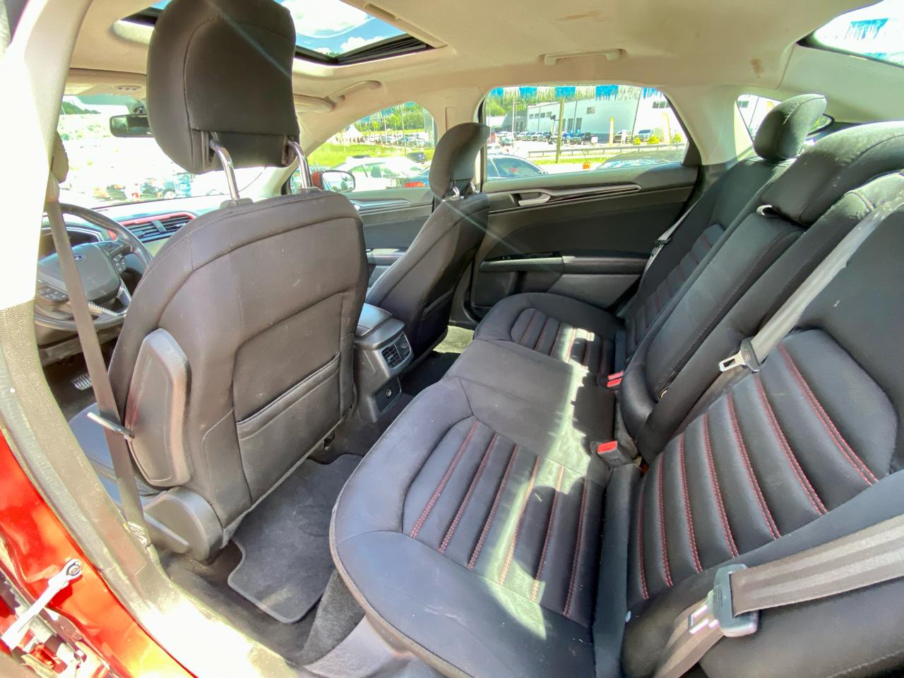 Ford Fusion 4dr Sdn SE FWD 2014