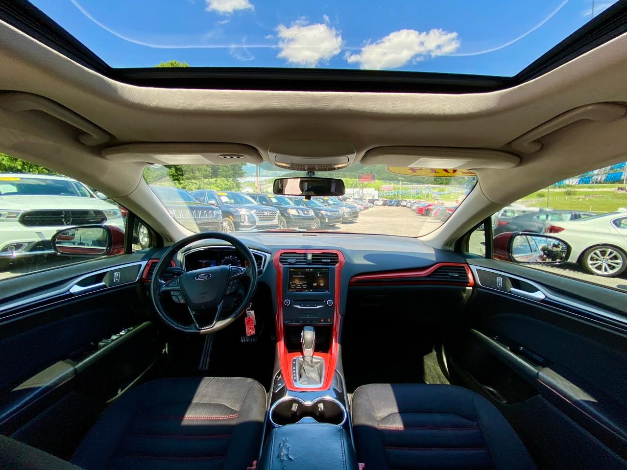 Ford Fusion 4dr Sdn SE FWD 2014