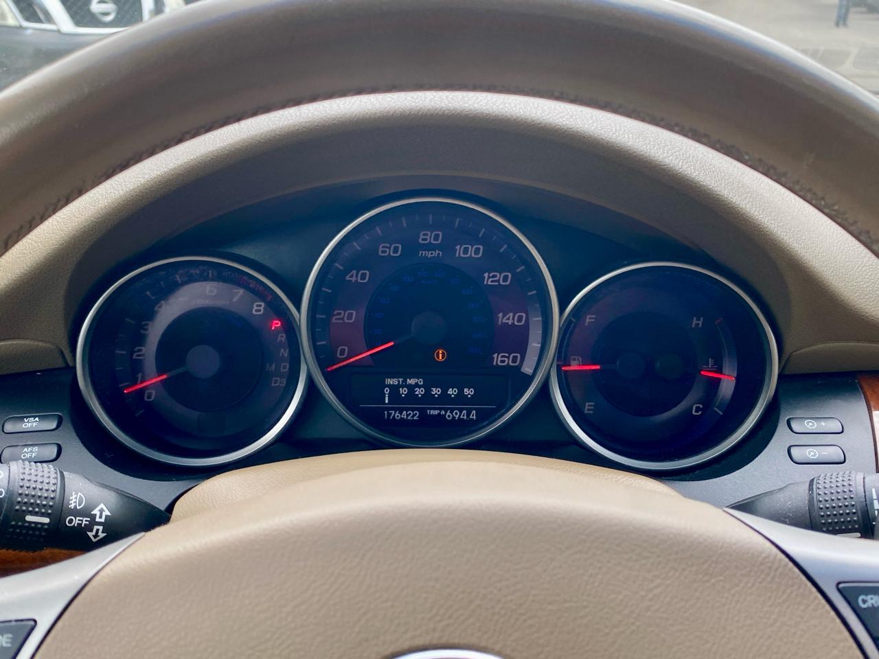 Acura RL 4dr Sdn Tech/CMBS w/PAX (Natl) 2008