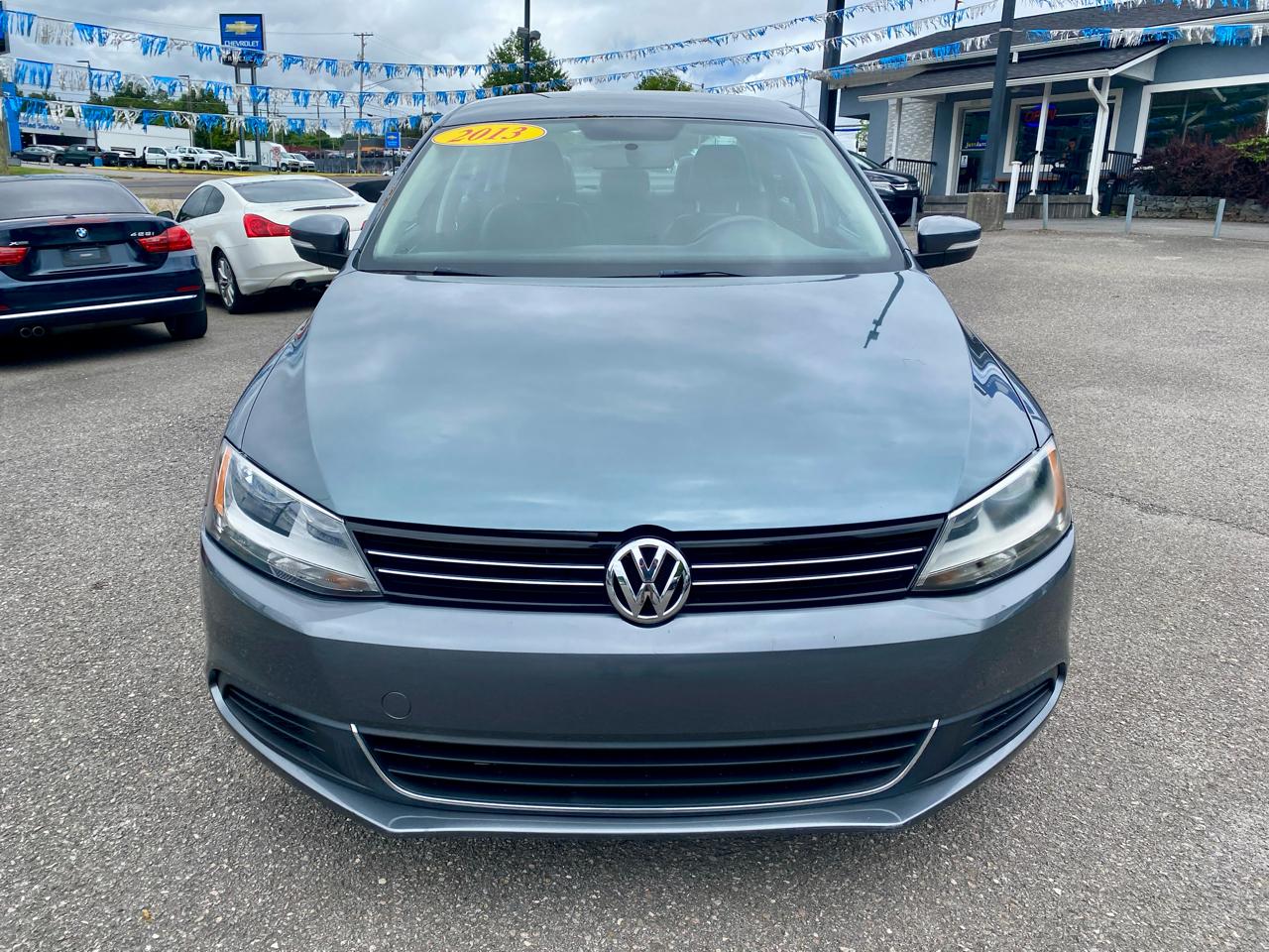 Volkswagen Jetta Sedan 4dr DSG TDI 2013