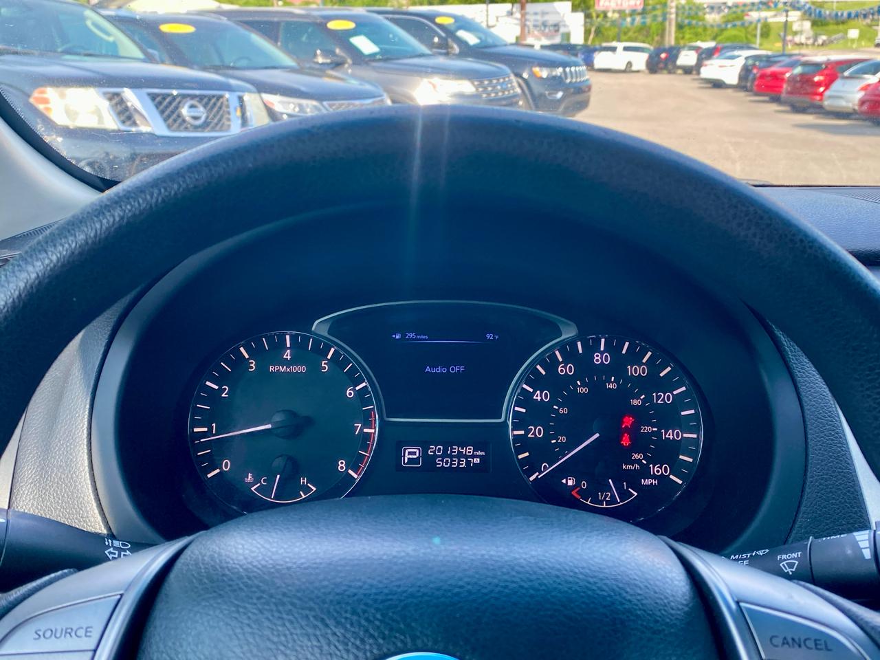 Nissan Altima 4dr Sdn I4 2.5 S 2013