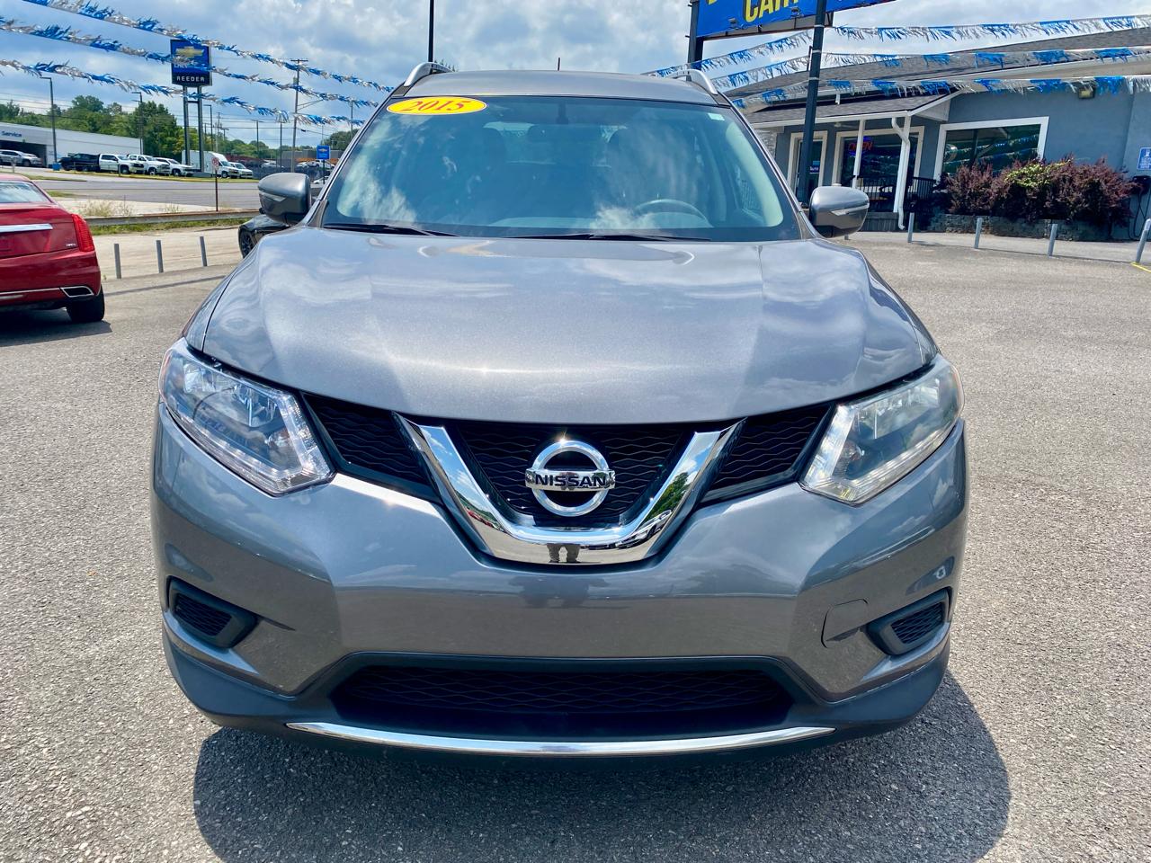 Nissan Rogue FWD 4dr SV 2015