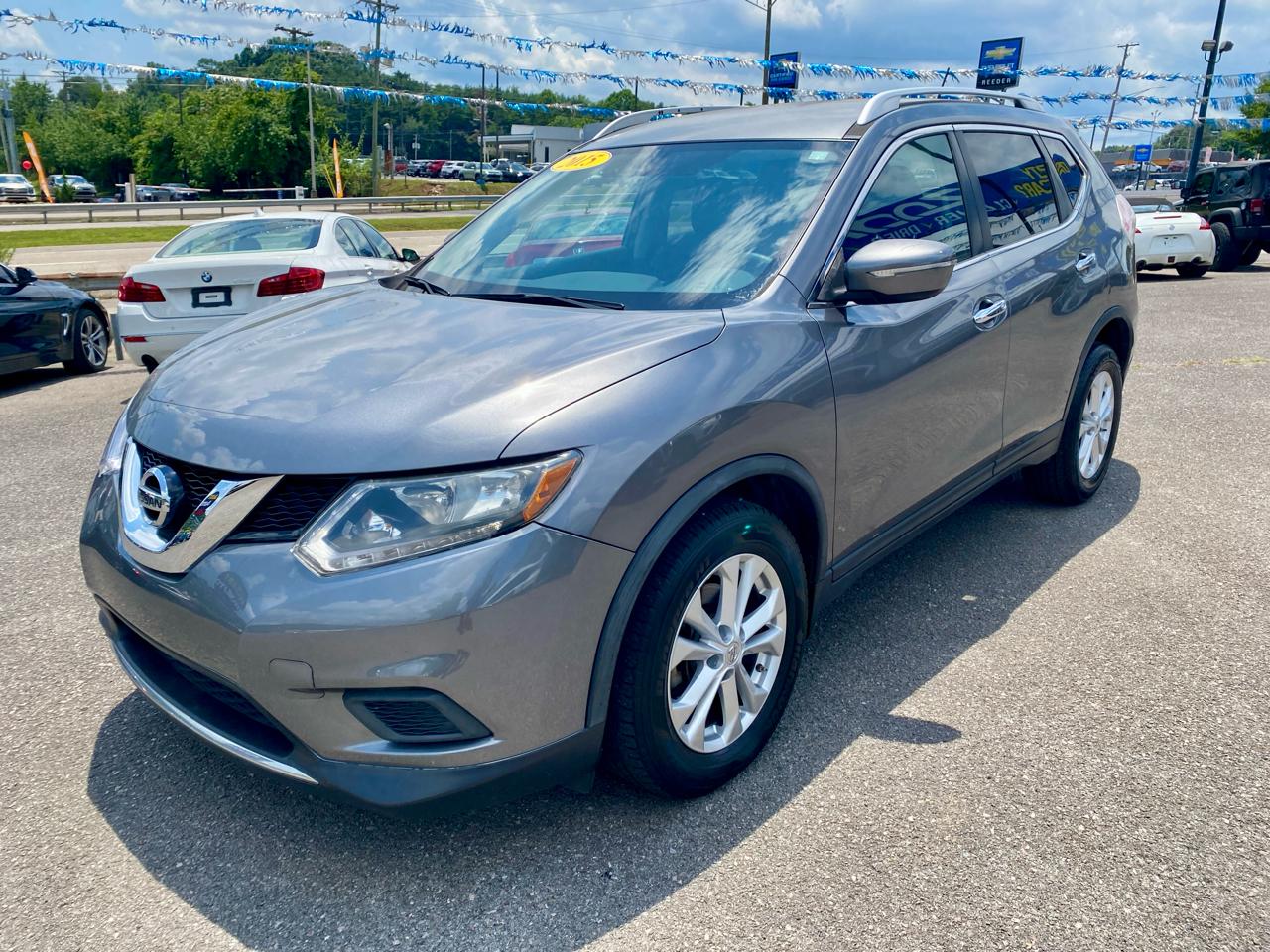 Nissan Rogue FWD 4dr SV 2015