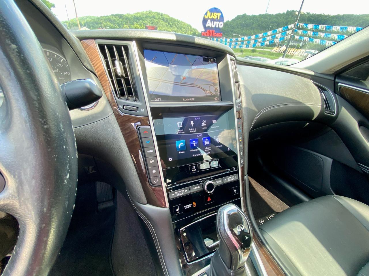 Infiniti Q50 3.0t LUXE AWD 2018