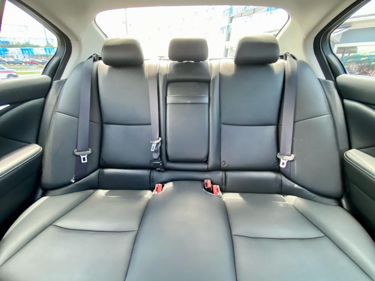 Infiniti Q50 3.0t LUXE AWD 2018