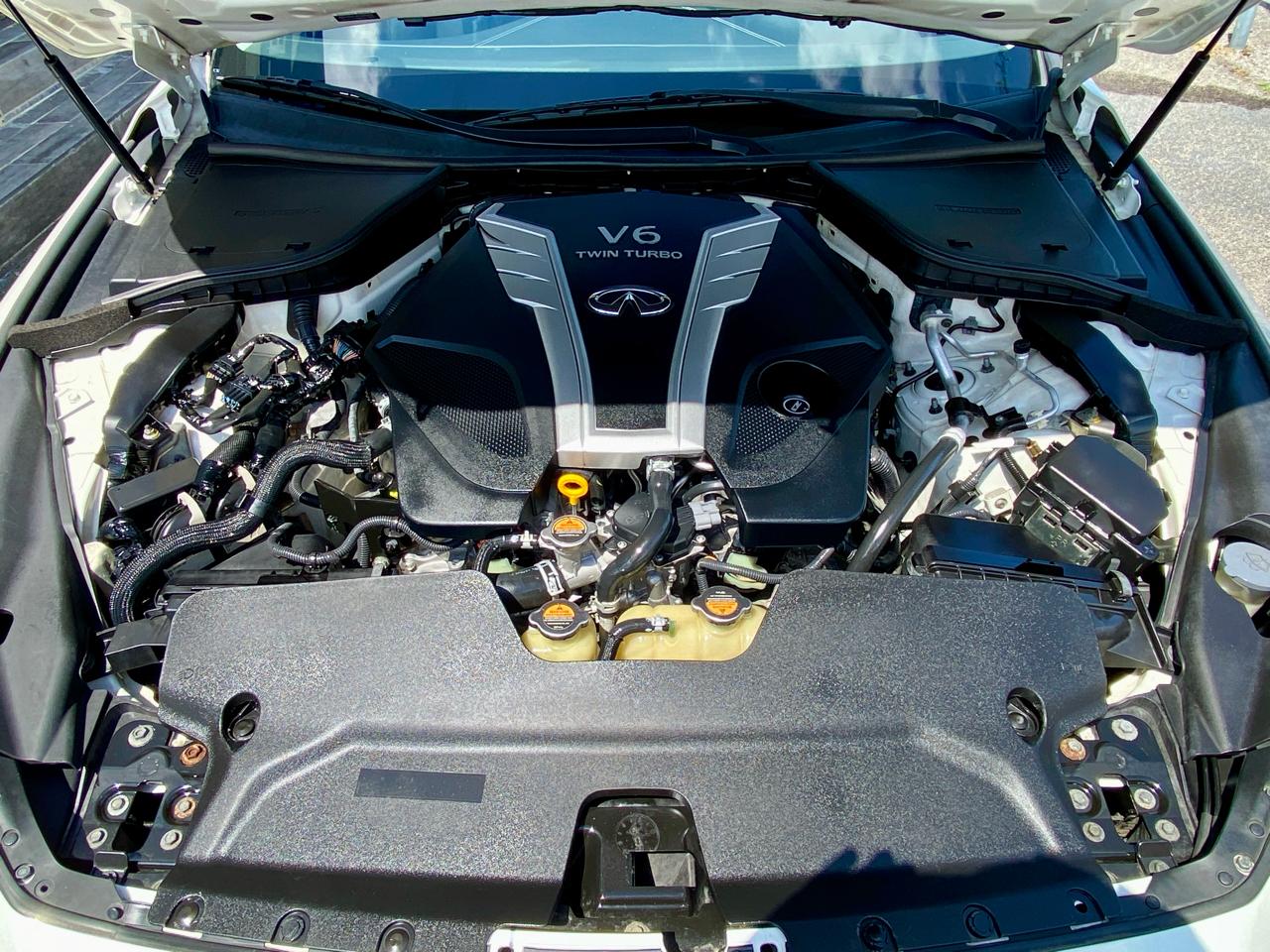 Infiniti Q50 3.0t LUXE AWD 2018