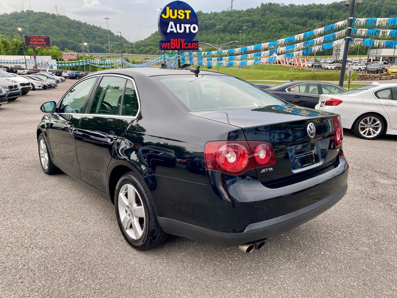 Volkswagen Jetta Sedan 4dr Auto SEL 2009