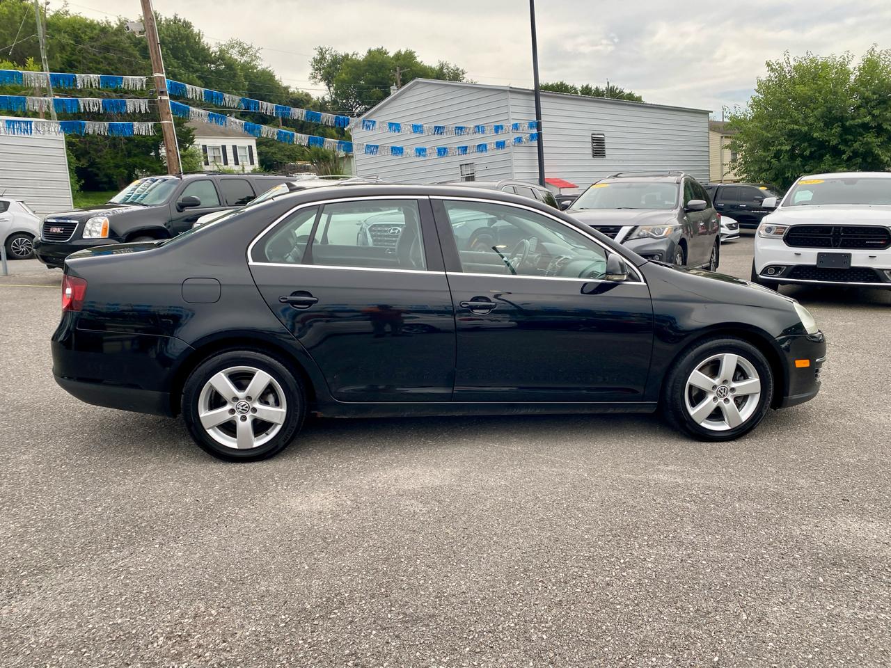 Volkswagen Jetta Sedan 4dr Auto SEL 2009