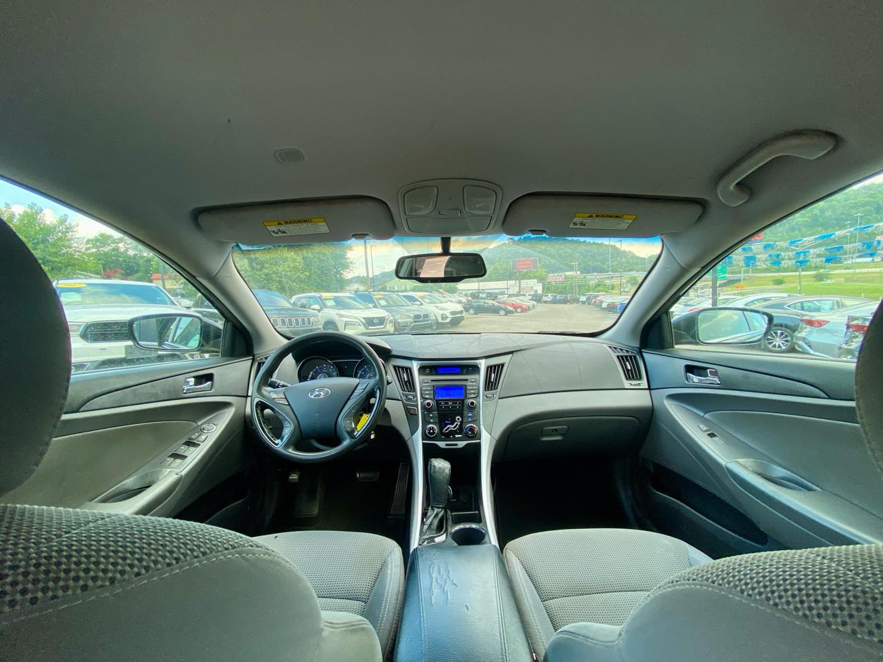 Hyundai Sonata 4dr Sdn 2.4L Auto GLS 2013
