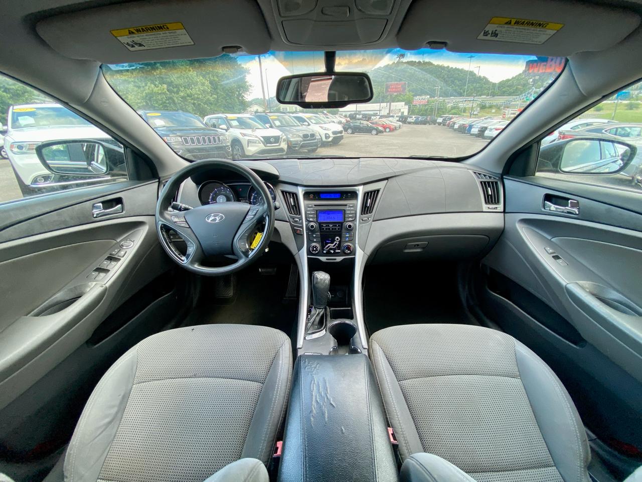 Hyundai Sonata 4dr Sdn 2.4L Auto GLS 2013