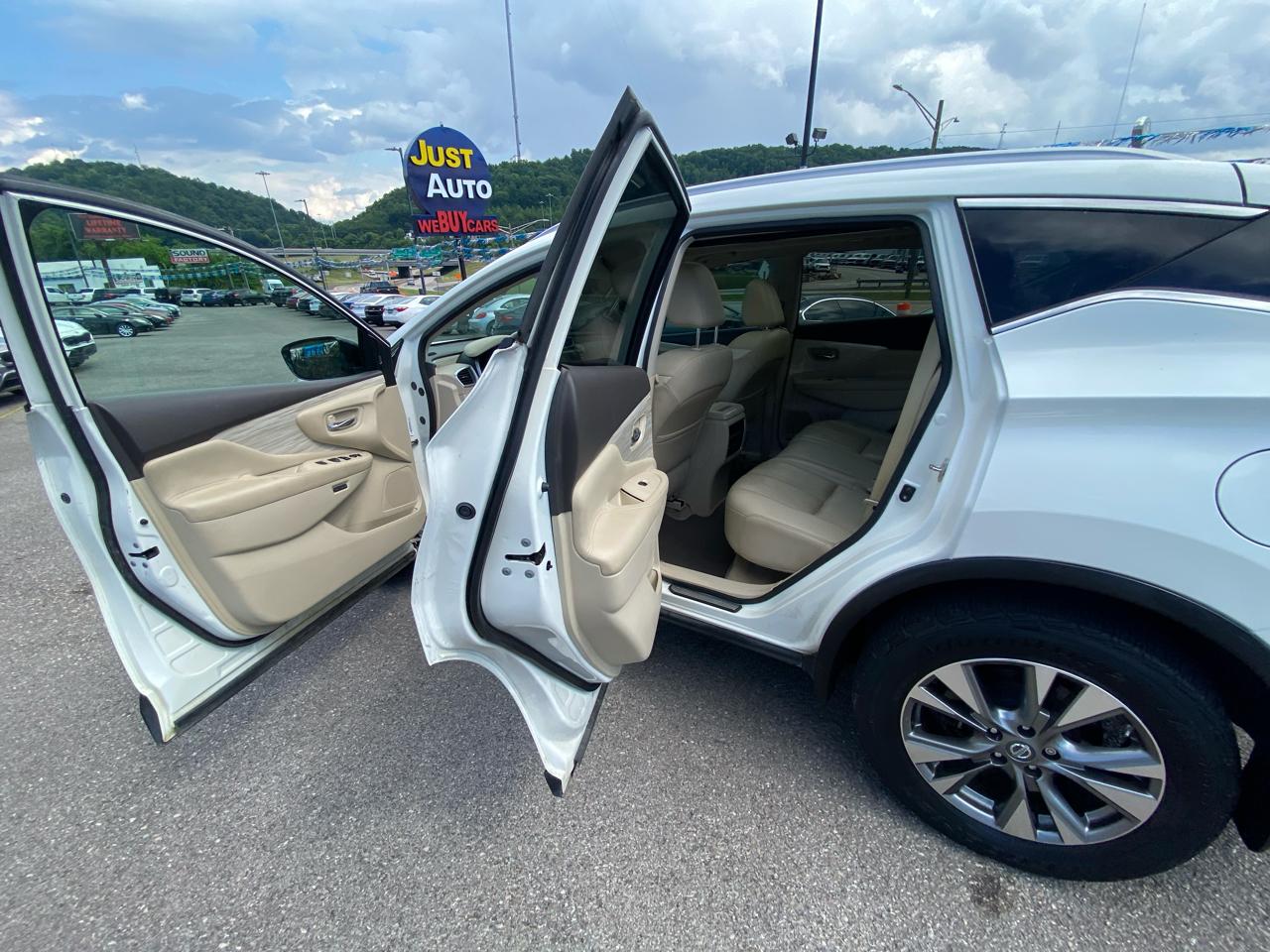 Nissan Murano FWD 4dr SL 2015