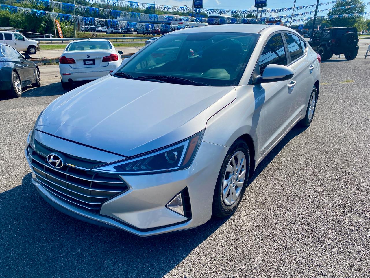 Hyundai Elantra SE Auto 2019
