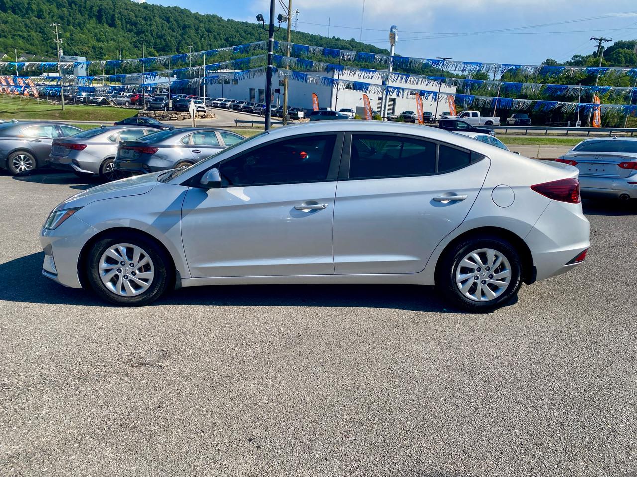 Hyundai Elantra SE Auto 2019