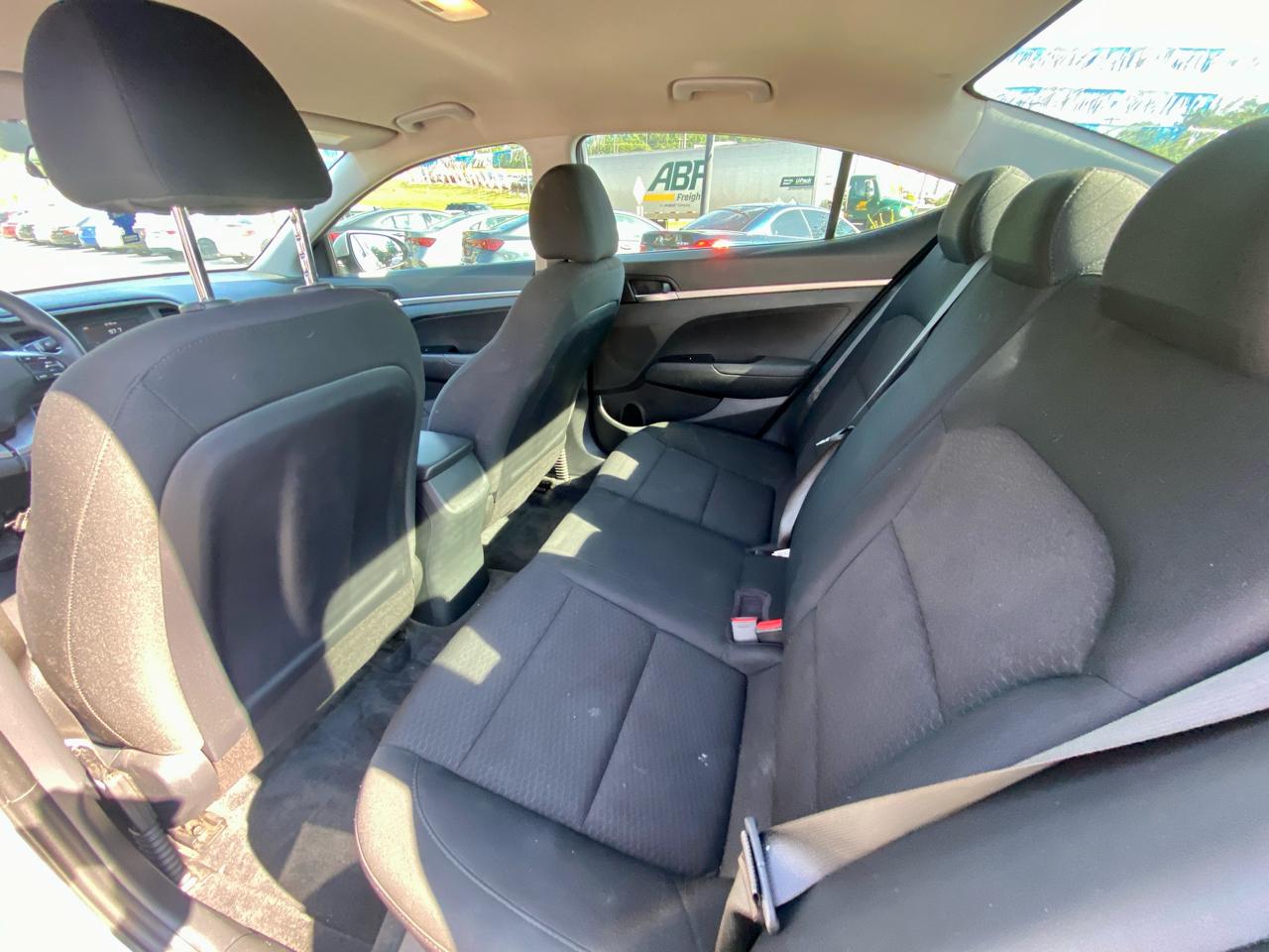 Hyundai Elantra SE Auto 2019
