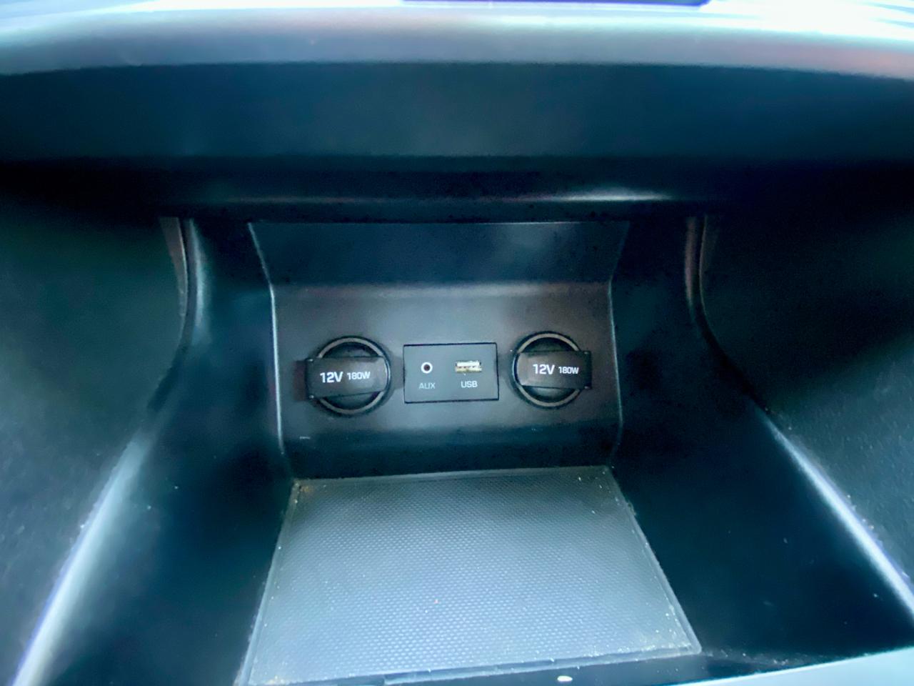 Hyundai Elantra SE Auto 2019