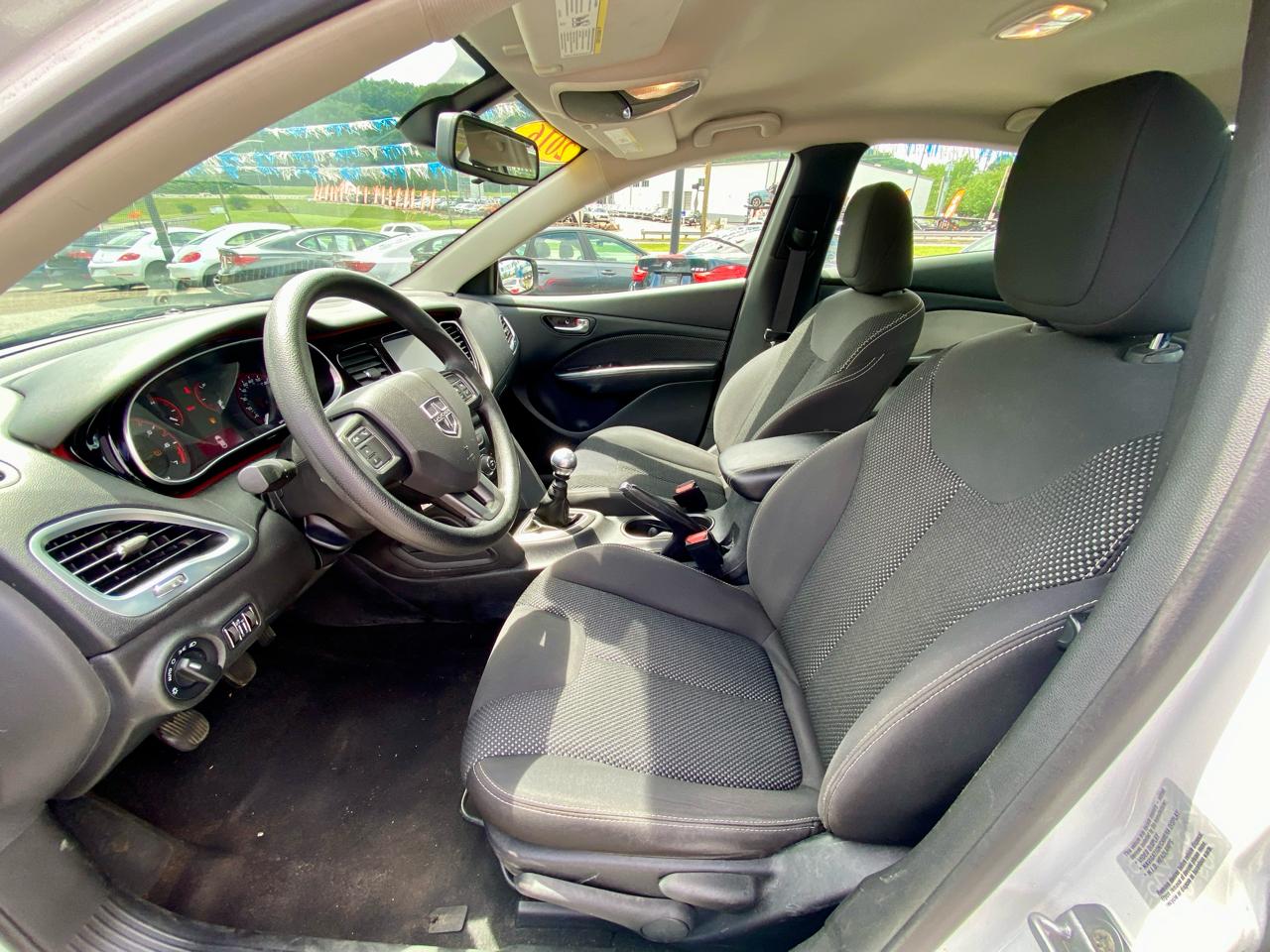 Dodge Dart 4dr Sdn SXT 2016