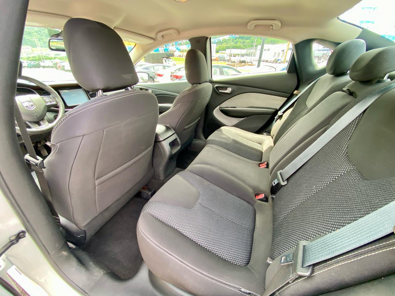 Dodge Dart 4dr Sdn SXT 2016
