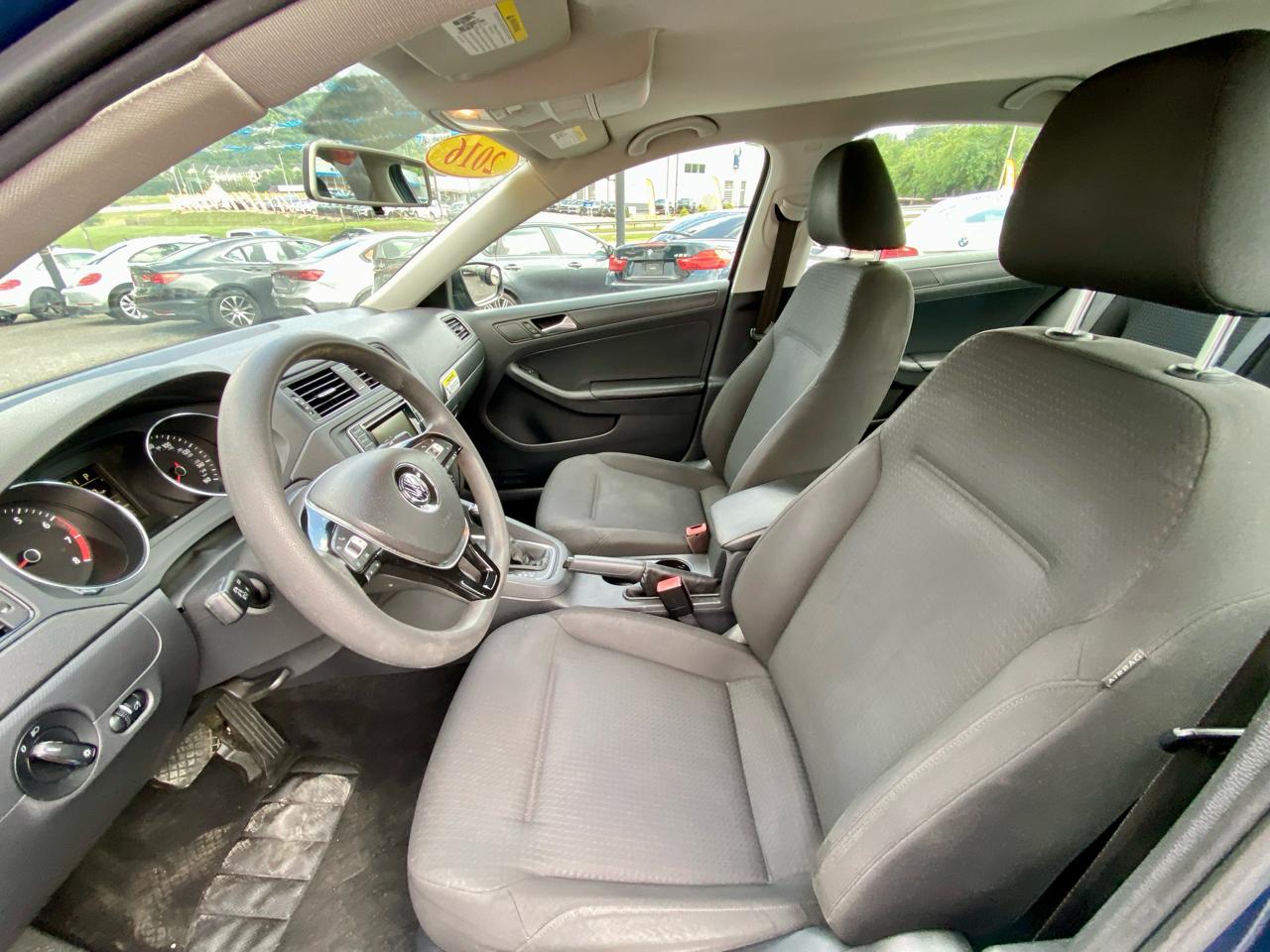 Volkswagen Jetta Sedan 4dr Auto 1.4T S 2016