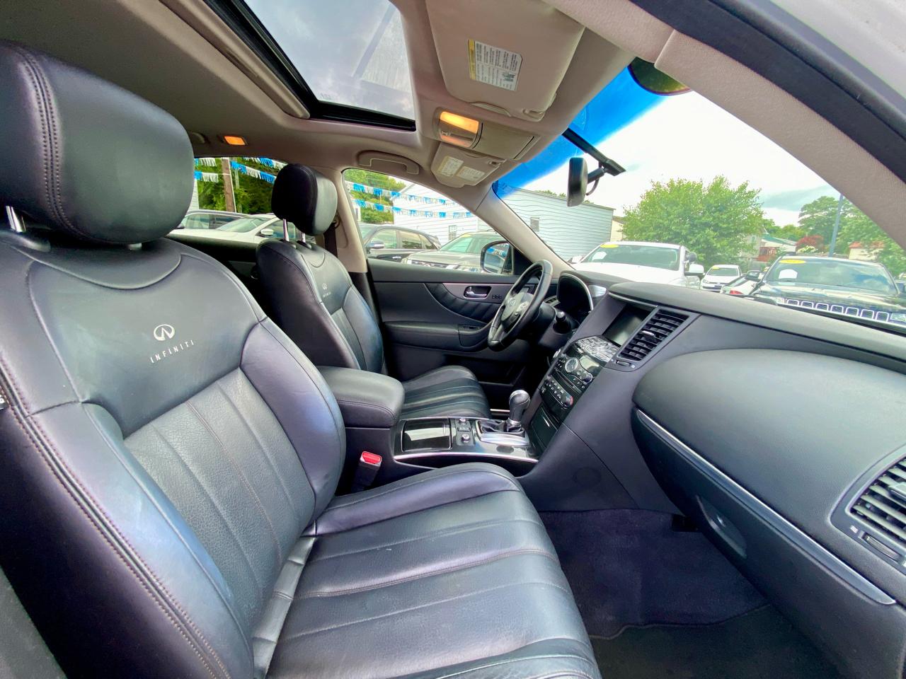 Infiniti FX35 RWD 4dr 2012