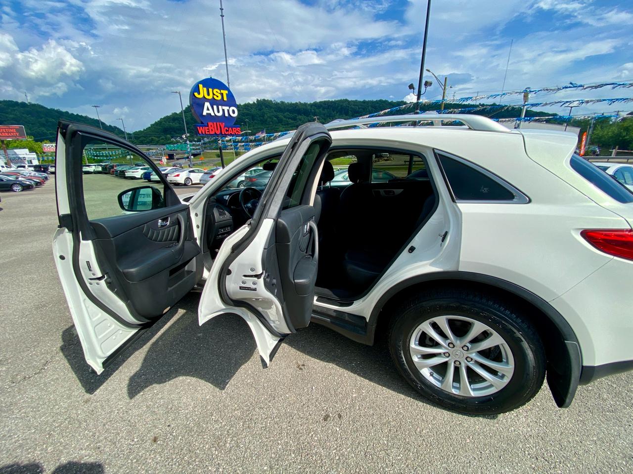 Infiniti FX35 RWD 4dr 2012