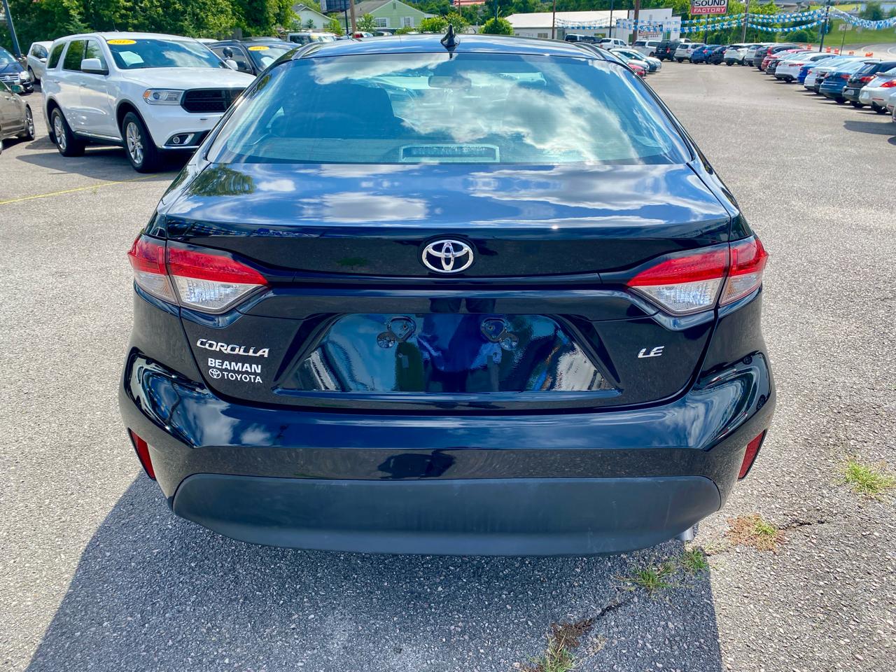 Toyota Corolla LE CVT (Natl) 2024