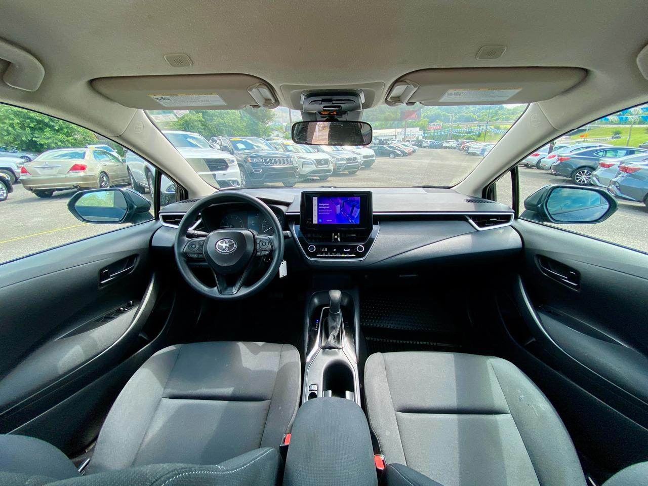 Toyota Corolla LE CVT (Natl) 2024