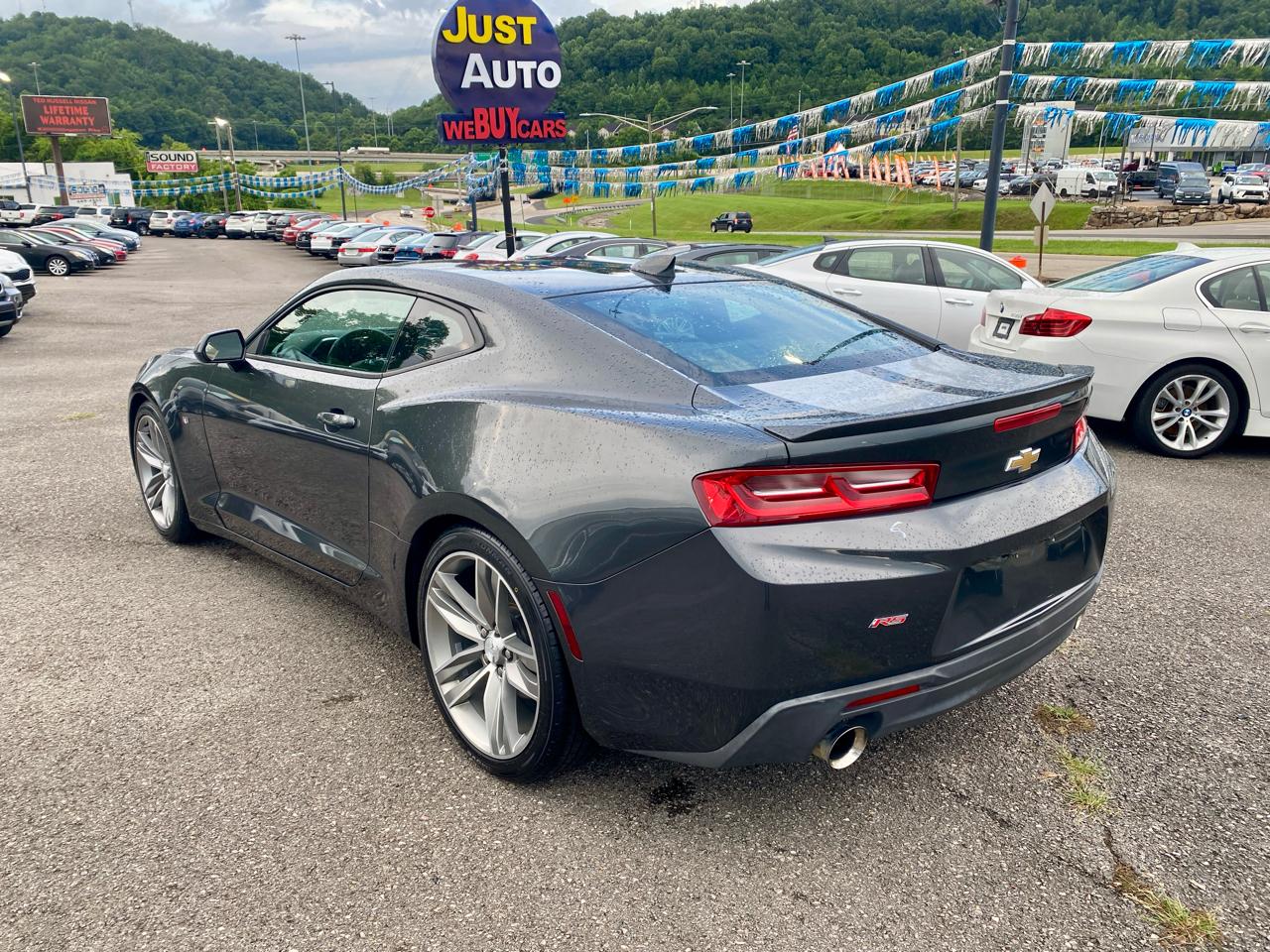 Chevrolet Camaro 2dr Cpe 1LT 2017
